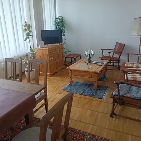 Veljanovski Haus Der Sonne